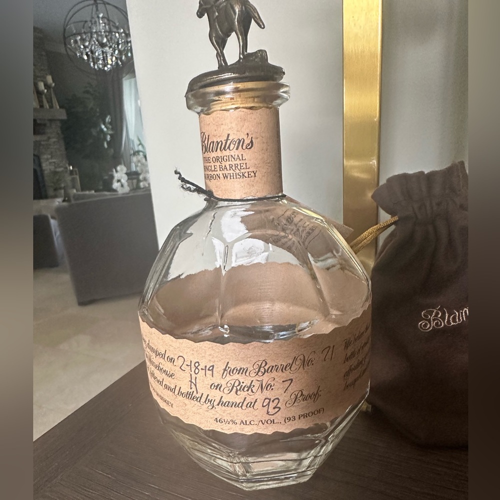 Blanton’s Bourbon bottle with topper and bag. Empty bottle no alcohol. 750ml